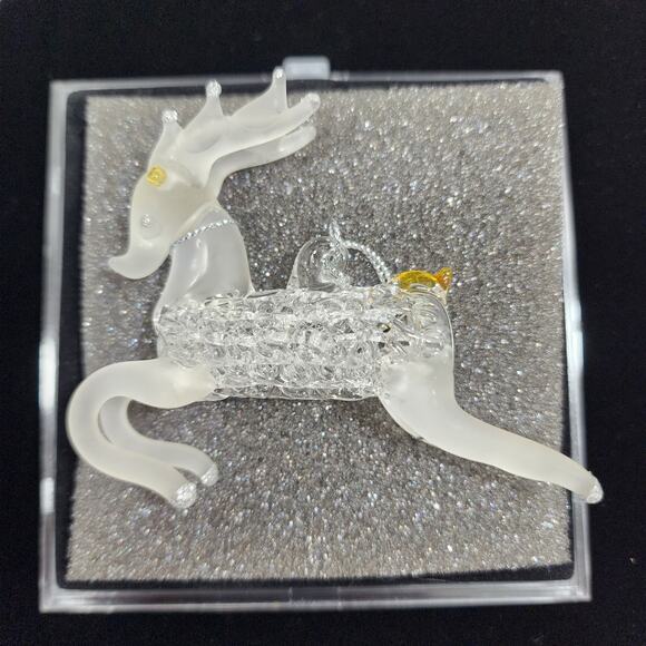 Hand Spun Glass Leaping Reindeer Christmas Ornament 2005 In Box Santas Workbench - Picture 1 of 11